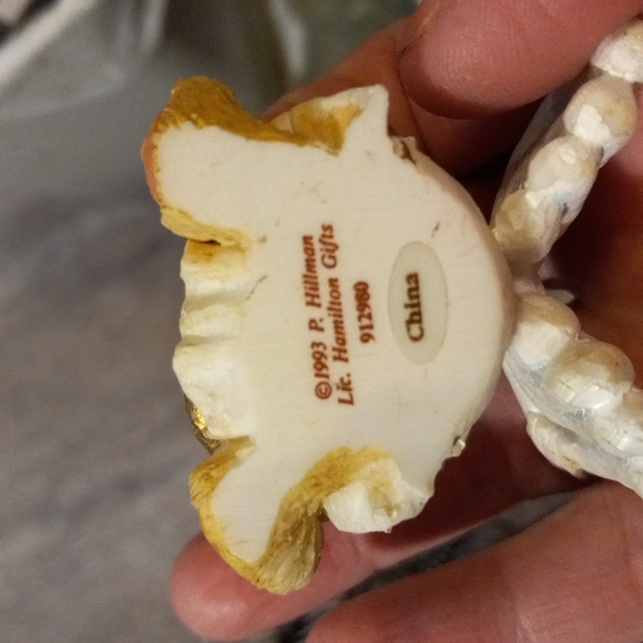 Angel bear ornament - Picture 3 of 3